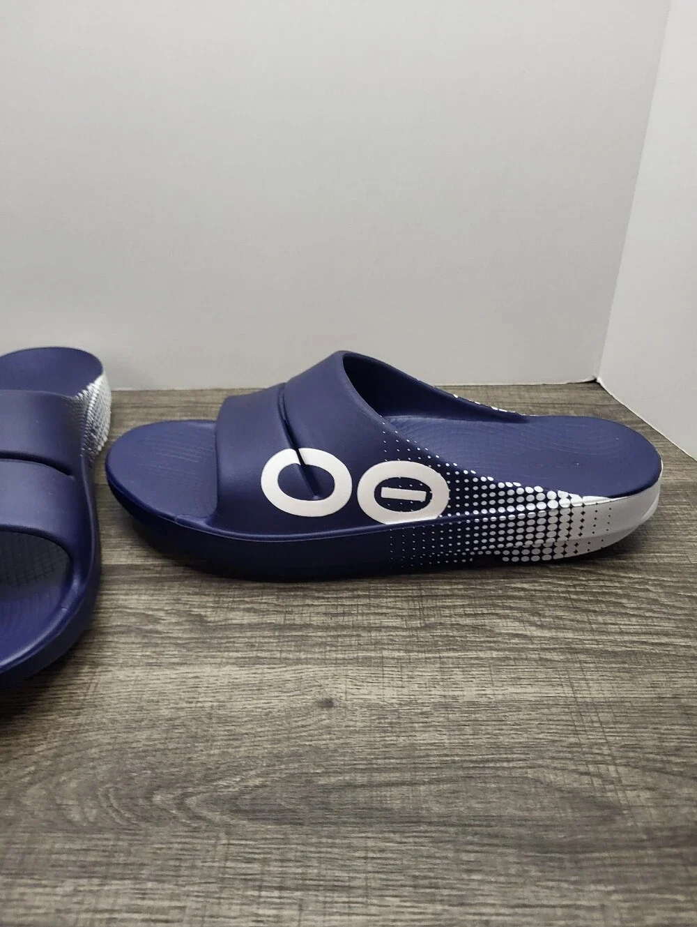 OOFOS Ooahh Sport Slide Sandal Matrix Navy Men's Size 13 New